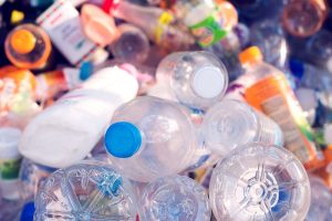 Yuk Ketahui Berbagai Metode Pengolahan Sampah Plastik yang Efektif